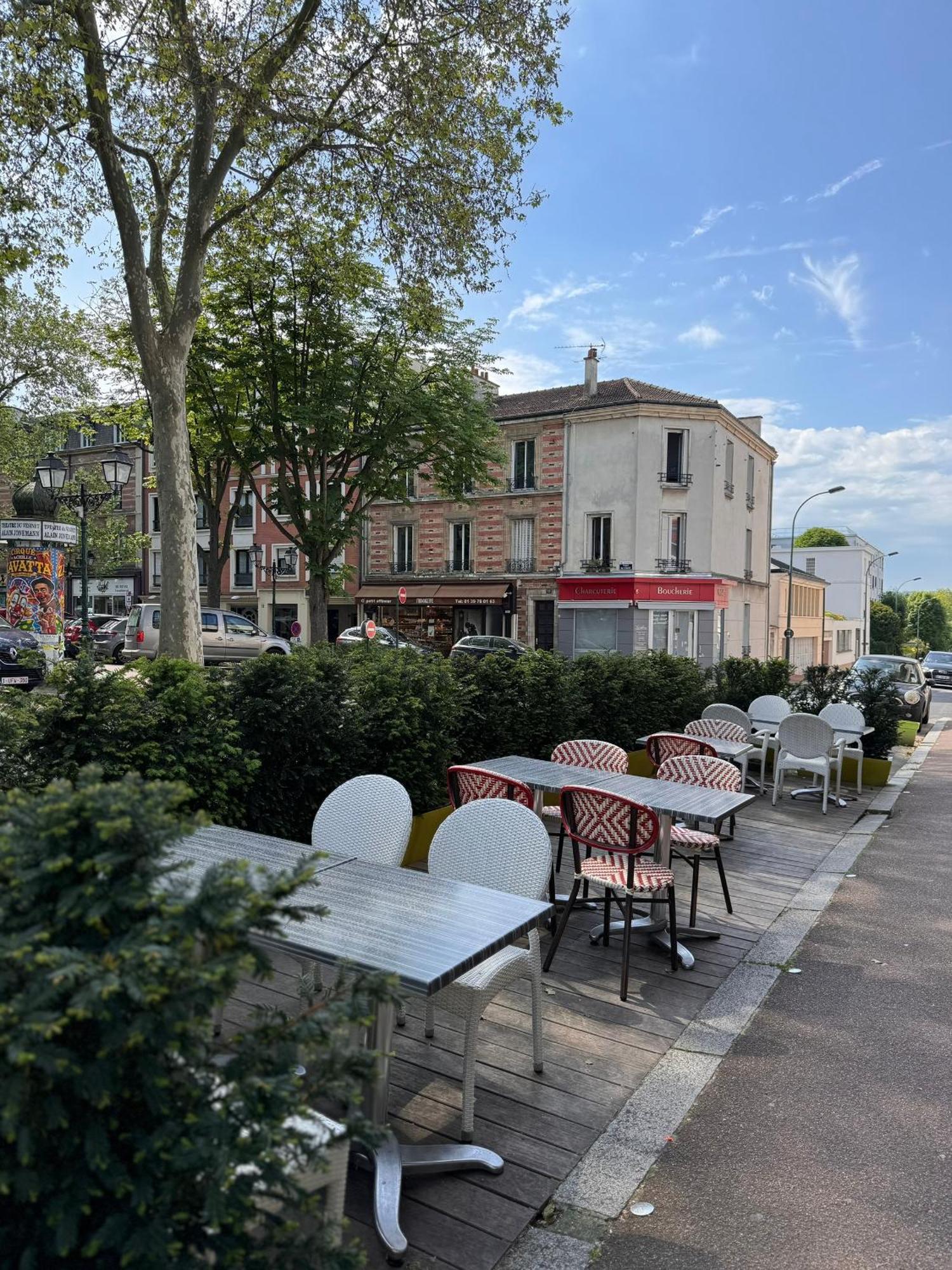 Hotel Paris Vesinet- Logis Hotel Restaurant Le Vésinet Kültér fotó